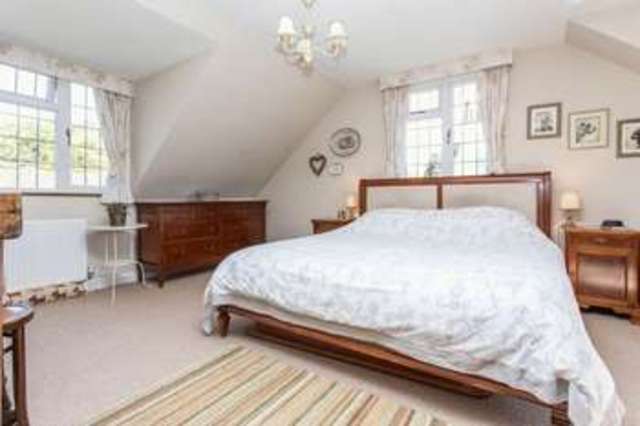  Image of 3 bedroom Detached house for sale in Brookside Road Bedhampton Havant PO9 at Brookside Road Old Bedhampton Havant, PO9 3JL