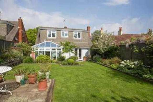  Image of 3 bedroom Detached house for sale in Brookside Road Bedhampton Havant PO9 at Brookside Road Old Bedhampton Havant, PO9 3JL