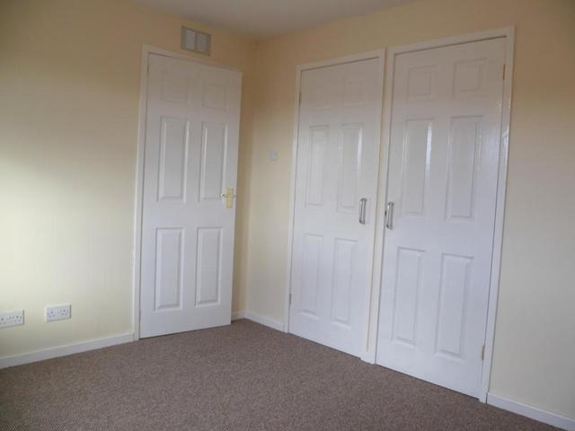  Image of 2 bedroom Flat to rent in Broom Road Glenrothes KY6 at Glenrothes Fife Fife, KY6 2BE