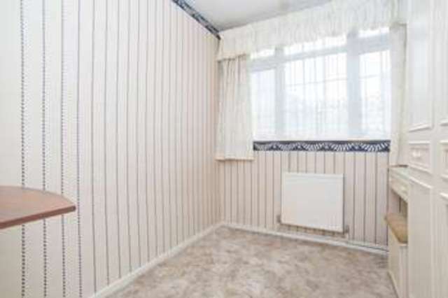  Image of 3 bedroom Flat for sale in Broomfield Street London E14 at London, E14 6BQ