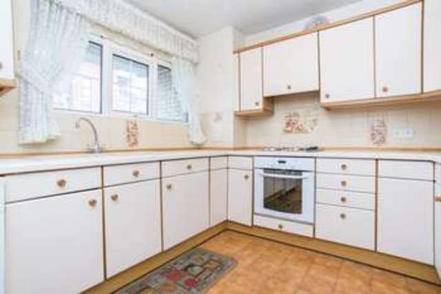  Image of 3 bedroom Flat for sale in Broomfield Street London E14 at London, E14 6BQ