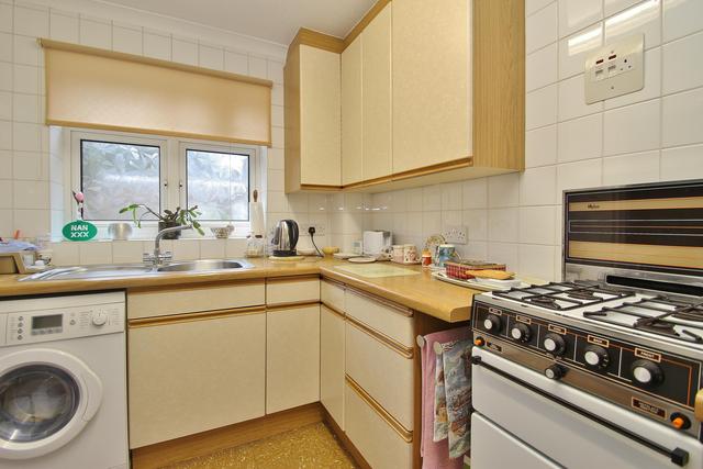  Image of 3 bedroom Terraced house for sale in Broomhall End Horsell Woking GU21 at Horsell Surrey Horsell, GU21 4AW