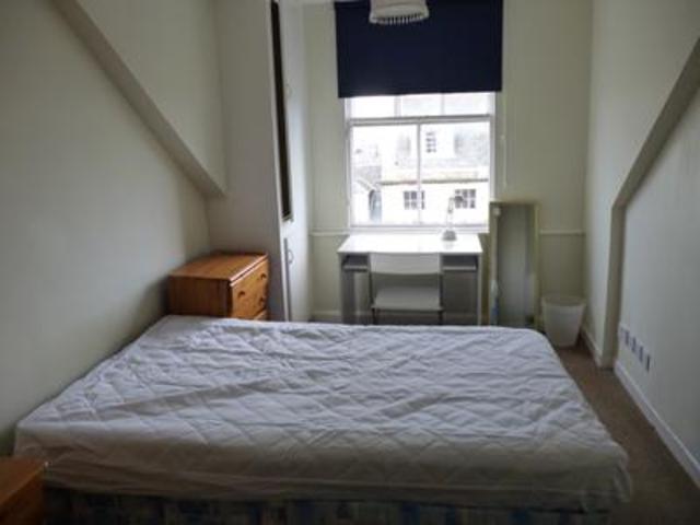  Image of 4 bedroom Flat to rent in Broughton Place Edinburgh EH1 at Edinburgh  Edinburgh, EH1 3RW
