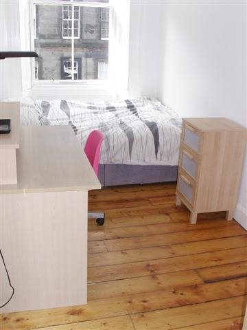  Image of 4 bedroom Flat to rent in Broughton Street Edinburgh EH1 at Broughton Edinburgh Edinburgh, EH1 3RZ