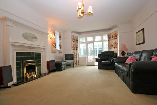  Image of 5 bedroom Detached house for sale in Browning Avenue Pokesdown Bournemouth BH5 at Browning Avenue Boscombe Manor Bournemouth, BH5 1NS