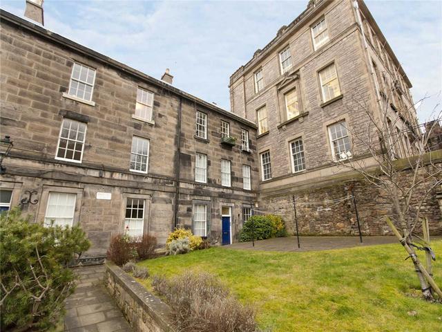  Image of 2 bedroom Flat to rent in Brown