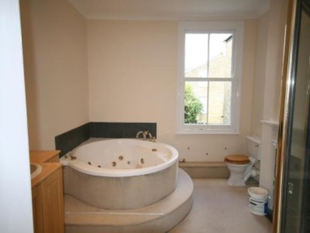  Image of 4 bedroom Detached house to rent in Broxash Road London SW11 at Broxash Road  London, SW11 6AD