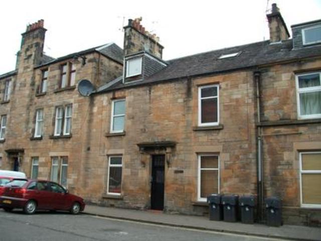  Image of 3 bedroom Flat to rent in Bruce Street Stirling FK8 at Stirling  Stirling, FK8 1PB