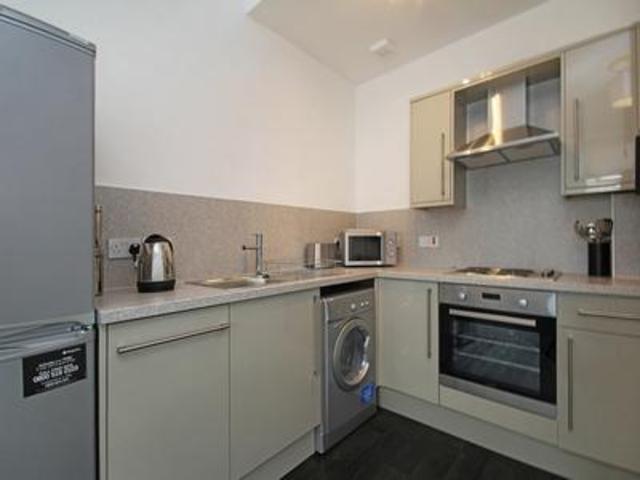  Image of 1 bedroom Flat to rent in Bruce Street Stirling FK8 at Stirling  Stirling, FK8 1PB