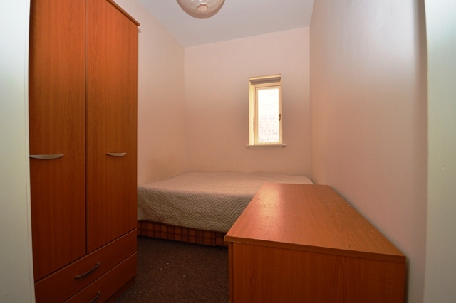  Image of 4 bedroom Flat to rent in Buccleuch Street Edinburgh EH8 at South Side Edinburgh Edinburgh, EH8 9LS