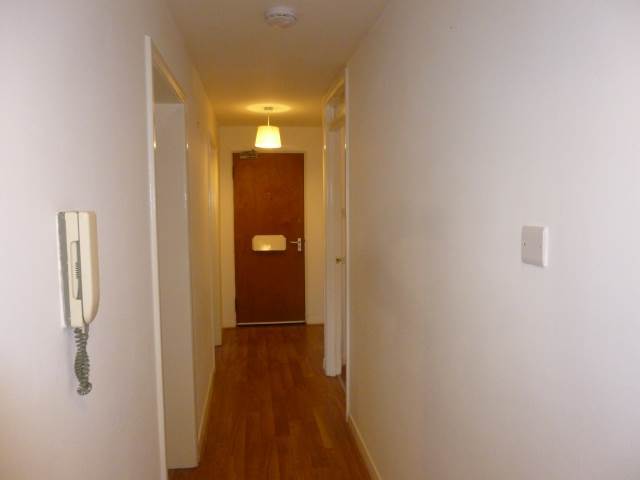  Image of 3 bedroom Flat to rent in Buchanan Street Edinburgh EH6 at Leith Walk Edinburgh Edinburgh, EH6 8SN