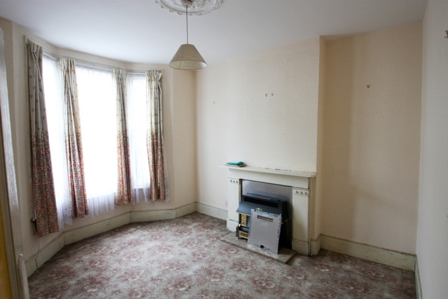  Image of 3 bedroom End of Terrace for sale in Bucharest Road London SW18 at Bucharest Road  London, SW18 3AS