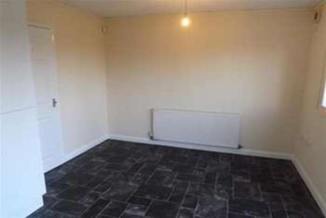  Image of 4 bedroom Detached house to rent in Buckingham Road Conisbrough Doncaster DN12 at Doncaster, DN12 3DG