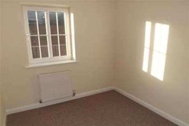  Image of 4 bedroom Detached house to rent in Buckingham Road Conisbrough Doncaster DN12 at Doncaster, DN12 3DG