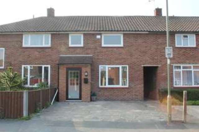  Image of 3 bedroom Terraced house for sale in Bunyard Drive Woking GU21 at Sheerwater Woking Horsell, GU21 5NU