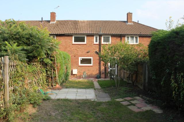  Image of 3 bedroom Terraced house for sale in Bunyard Drive Woking GU21 at Sheerwater Woking Horsell, GU21 5NU