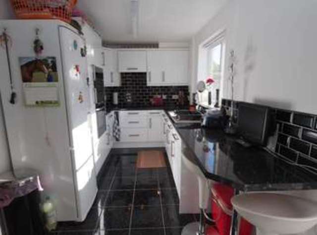  Image of 3 bedroom Detached house for sale in Burnside Avenue Chapel-En-Le-Frith High Peak SK23 at Chapel-en-le-Frith  High Peak, SK23 0BA