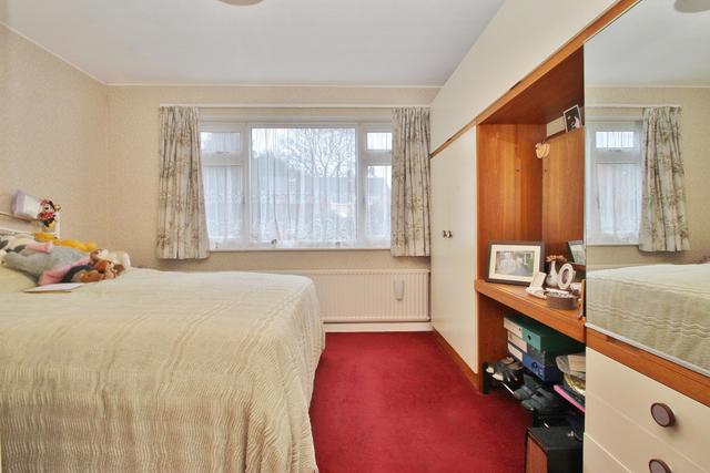  Image of 3 bedroom Detached house for sale in Burr Hill Lane Chobham Woking GU24 at Chobham Surrey Burrowhill, GU24 8QD