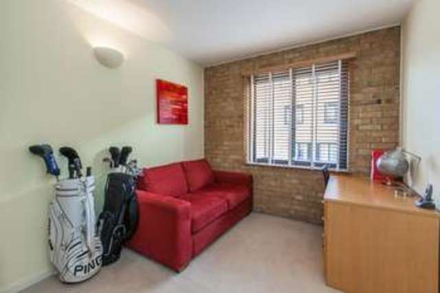  Image of 2 bedroom Flat for sale in Burrells Wharf Square London E14 at Beacon House  Docklands, E14 3TJ