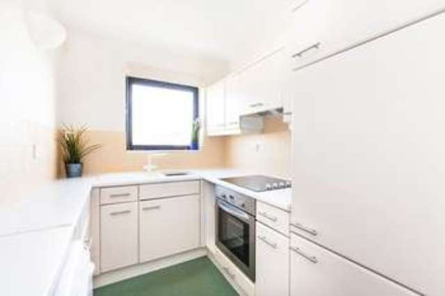  Image of Flat for sale in Burrells Wharf Square London E14 at Chart House  London, E14 3TW