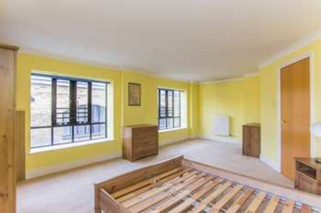  Image of 2 bedroom Flat for sale in Burrells Wharf Square London E14 at Slipway House  Docklands, E14 3TD