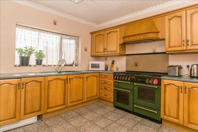  Image of 5 bedroom Detached house for sale in Burton Street Lowestoft NR32 at Burton Street  Lowestoft, NR32 1TR