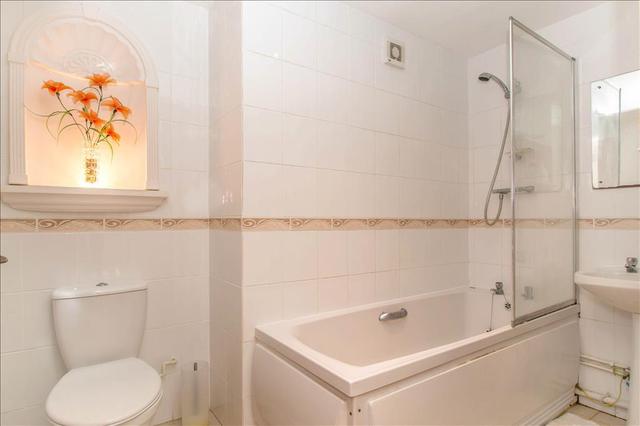  Image of 5 bedroom Detached house for sale in Burton Street Lowestoft NR32 at Burton Street  Lowestoft, NR32 1TR