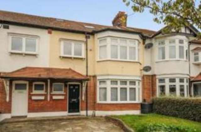  Image of 4 bedroom Terraced house for sale in Bushey Avenue London E18 at South Woodford  South Woodford, E18 2DS