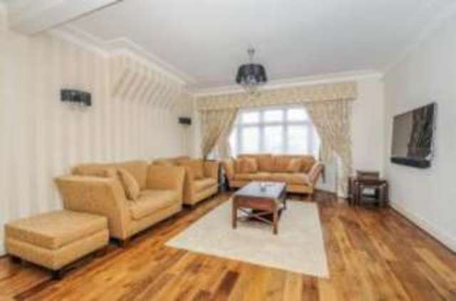  Image of 4 bedroom Terraced house for sale in Bushey Avenue London E18 at South Woodford  South Woodford, E18 2DS