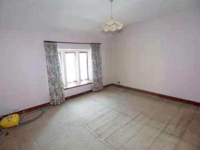  Image of 2 bedroom Terraced house for sale in Buxton Road Chapel-En-Le-Frith High Peak SK23 at Chapel-en-le-Frith  High Peak, SK23 0PJ