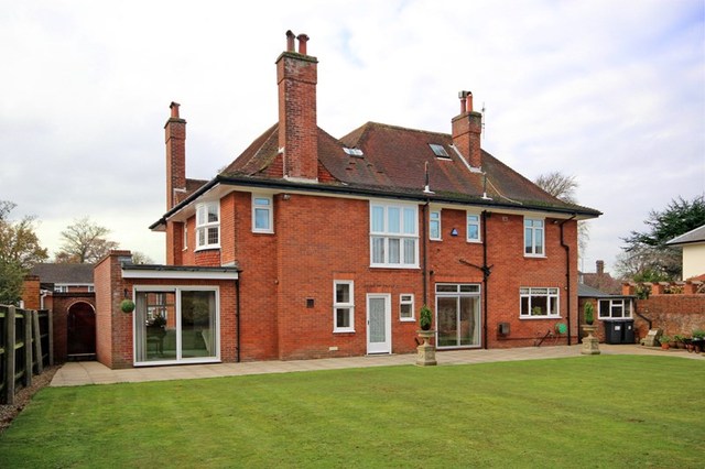  Image of 4 bedroom Detached house for sale in Byron Road Pokesdown Bournemouth BH5 at Byron Road Boscombe Manor Bournemouth, BH5 1JD