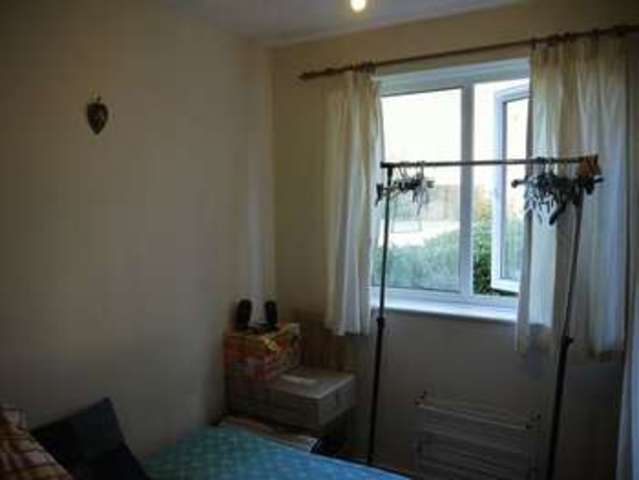  Image of 1 bedroom Flat to rent in Byron Road Eastleigh SO50 at Byron Road  Eastleigh, SO50 4ND