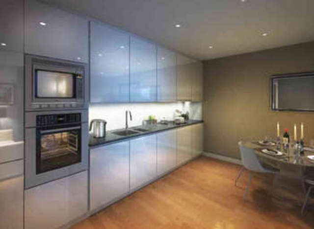  Image of Flat for sale in Commercial Road London E14 at Canary Gateway  Limehouse, E14 7HG