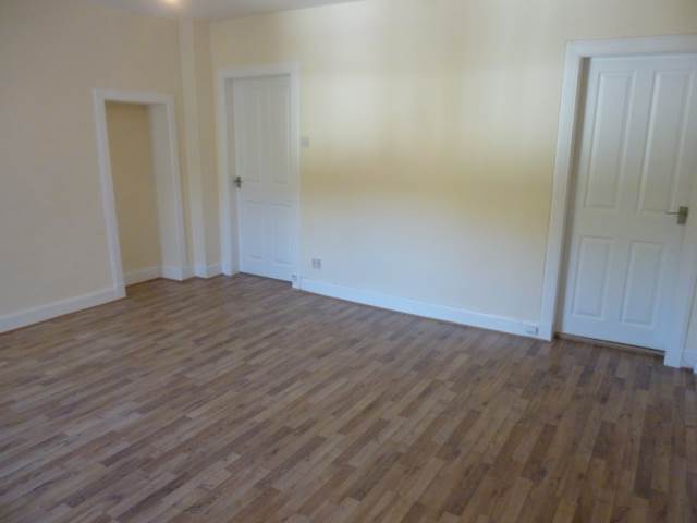  Image of 1 bedroom Flat to rent in Caddells Row Edinburgh EH4 at Cramond Edinburgh Edinburgh, EH4 6HY