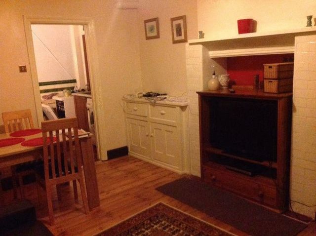  Image of 1 bedroom Property to rent in Caddington Road London NW2 at Caddington Road  London, NW2 1RP