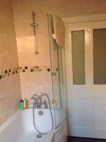  Image of 1 bedroom Property to rent in Caddington Road London NW2 at Caddington Road  London, NW2 1RP