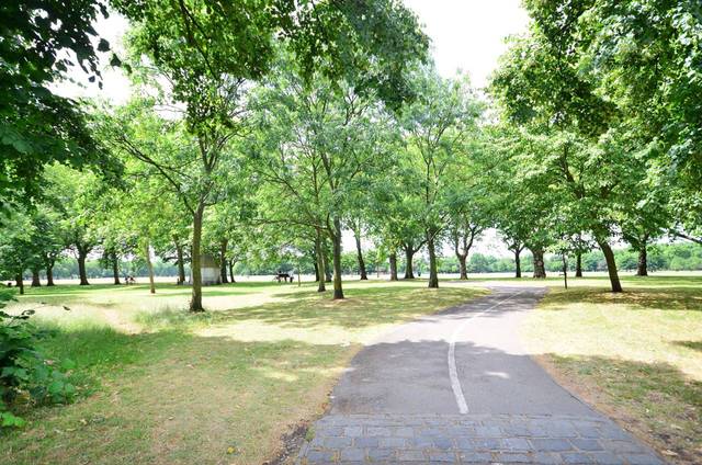  Image of 1 bedroom Flat for sale in Cadogan Terrace London E9 at Cadogan Terrace  Victoria Park, E9 5HP