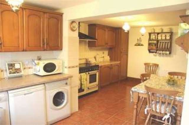  Image of 4 bedroom Detached house for sale in Caerwent Caldicot NP26 at Caerwent  Caerwent, NP26 5AZ
