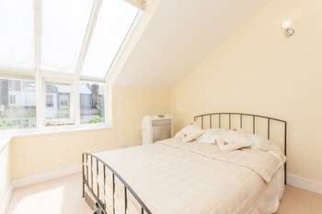  Image of 2 bedroom Detached house for sale in Cahir Street London E14 at Docklands, E14 3QR