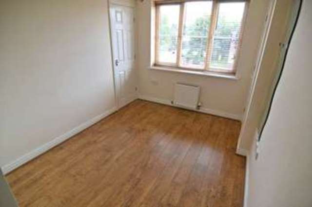  Image of 2 bedroom Flat to rent in Cairn Brae Newton-Le-Willows WA12 at Cairn Brae  Newton Le Willows, WA12 9FW