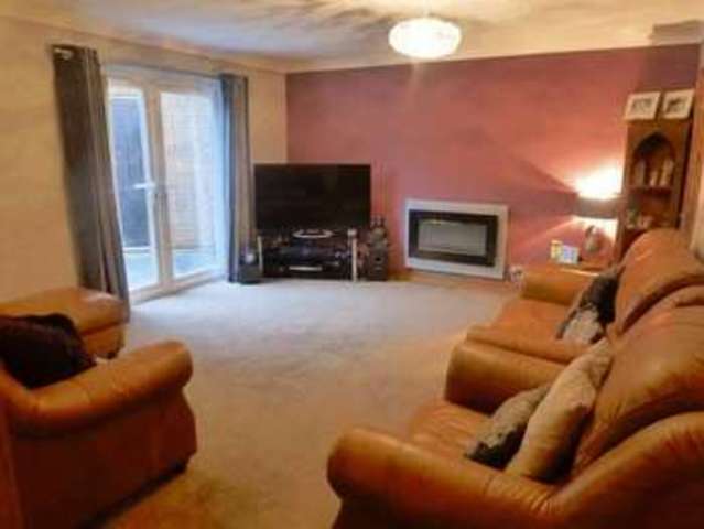  Image of 4 bedroom Detached house for sale in Prince of Wales Road Caister-on-Sea Great Yarmouth NR30 at Prince Of Wales Road Caister-On-Sea Great Yarmouth, NR30 5UA
