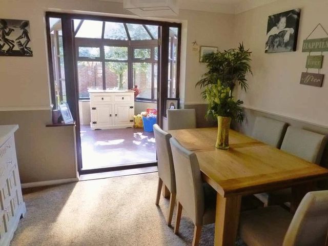  Image of 4 bedroom Detached house for sale in Biscay Gardens Caister-on-Sea Great Yarmouth NR30 at Biscay Gardens Caister-on-Sea Great Yarmouth, NR30 5TW
