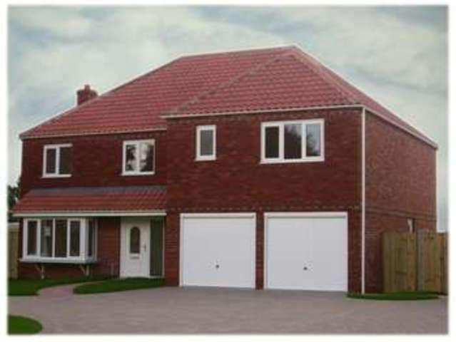  Image of 5 bedroom Detached house for sale in Martin De Rye Way Caister-on-Sea Great Yarmouth NR30 at Martin de Rye Way Caister-on-Sea Great Yarmouth, NR30 5AN
