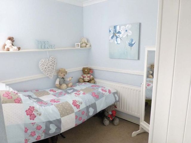  Image of 4 bedroom Detached house for sale in Yarmouth Road Caister-on-Sea Great Yarmouth NR30 at Yarmouth Road Caister-on-Sea Great Yarmouth, NR30 5BU