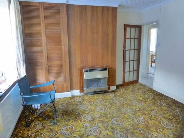  Image of 2 bedroom Detached house for sale in West Road Caister-on-Sea Great Yarmouth NR30 at West Road Caister-On-Sea Great Yarmouth, NR30 5AX