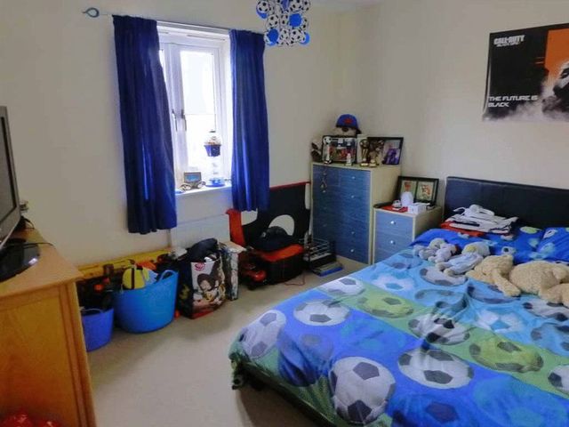  Image of 3 bedroom Detached house for sale in Great Close Caister-on-Sea Great Yarmouth NR30 at Charlock Close Caister-On-Sea Great Yarmouth, NR30 5BJ