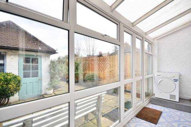 Image of 3 bedroom Detached house to rent in Caithness Road Mitcham CR4 at Caithness Road  Mitcham, CR4 2EW