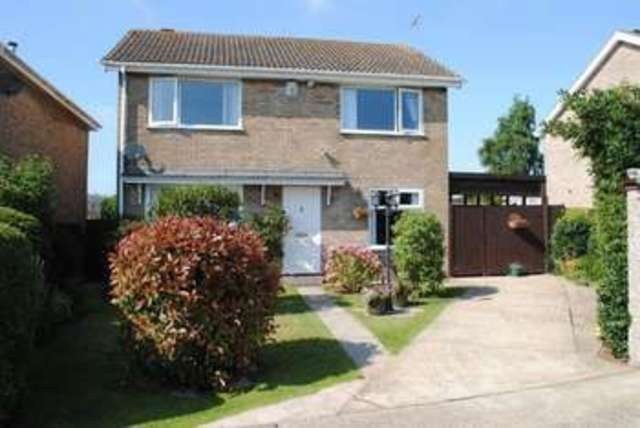  Image of 4 bedroom Detached house for sale in Calder Close Immingham DN40 at Calder Close  Immingham, DN40 2DP