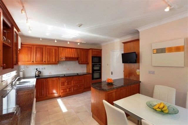  Image of 4 bedroom Detached house to rent in Caledonian Crescent Auchterarder PH3 at Crieff Perthshire Perthshire, PH3 1NG