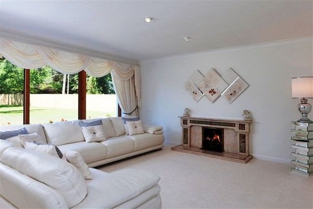  Image of 4 bedroom Detached house to rent in Caledonian Crescent Auchterarder PH3 at Crieff Perthshire Perthshire, PH3 1NG